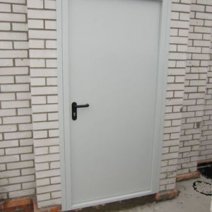 Противопожарная дверь для подвала / серия FRM33370